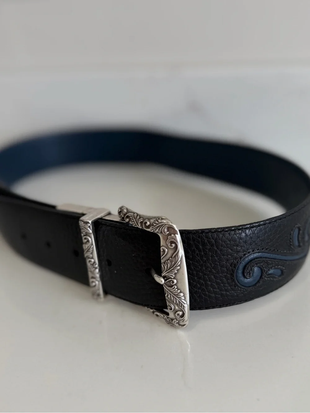 Vintage Brighton Embossed Leather Western Silver Buckle Women’s Belt